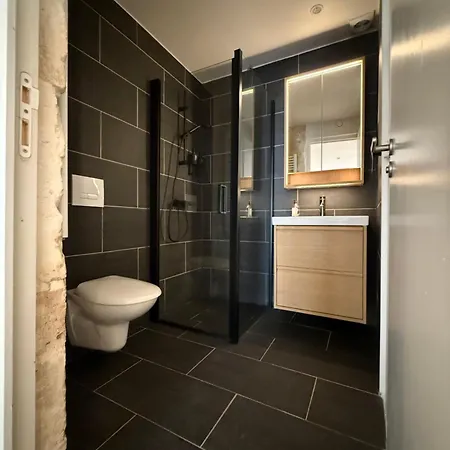 Du Cherche Midi Apartament