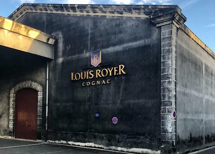 Du Cherche Midi Apartament Jarnac